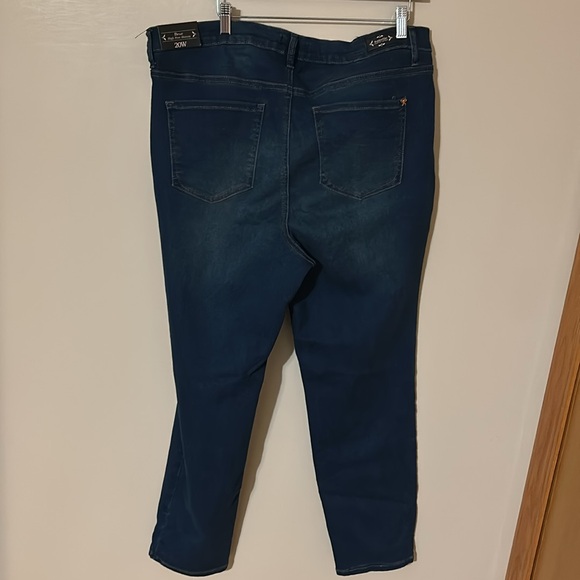 Nanette Lepore Dark Blue High Rise Skinny Jeans 20W nwt - Picture 3 of 3